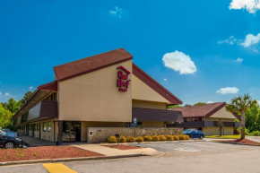 Гостиница Red Roof Inn Columbia East - Fort Jackson  Колумбия